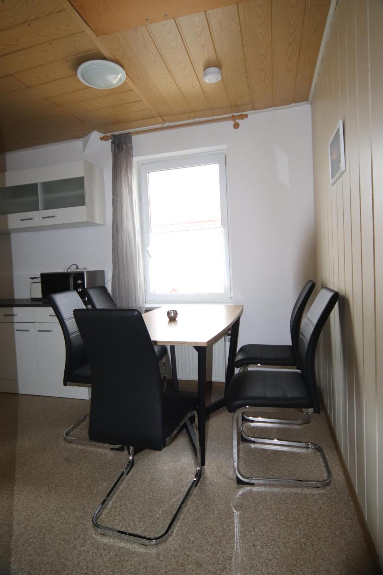 Ruhige Wohnung Mit Terrasse Nur 5 Minuten Zur Mueritz Marienfelde Εξωτερικό φωτογραφία